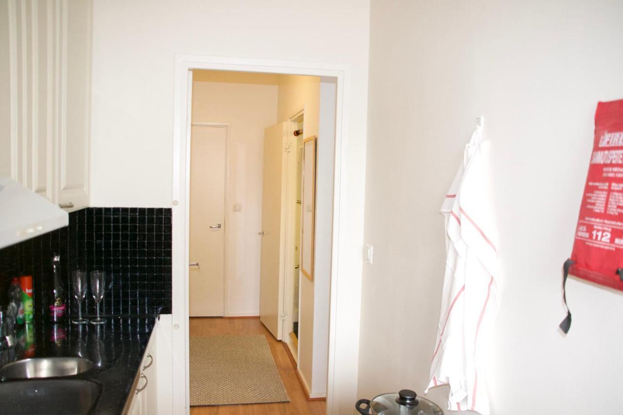 Ilona Apartments -"Home Away From Home" コトカ エクステリア 写真