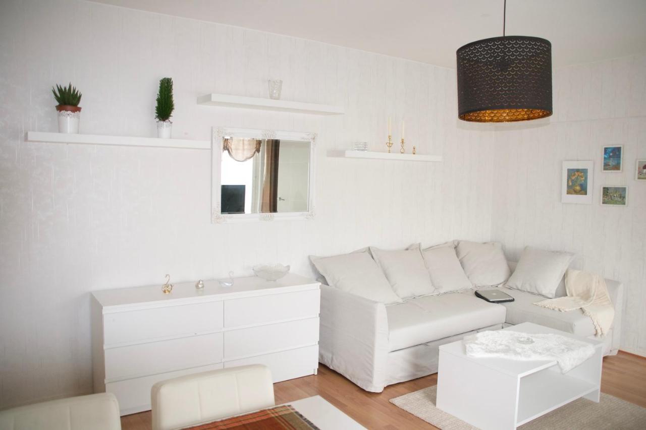 Ilona Apartments -"Home Away From Home" コトカ エクステリア 写真