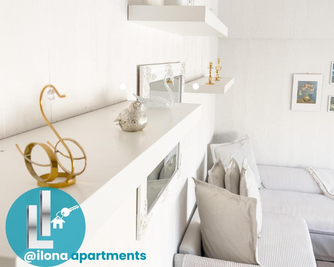 Ilona Apartments -"Home Away From Home" コトカ エクステリア 写真